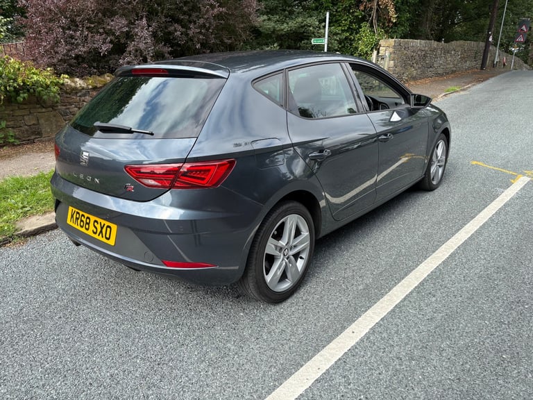 Seat Leon fr 1.5 petrol 2018 plate only 35,000 miles 