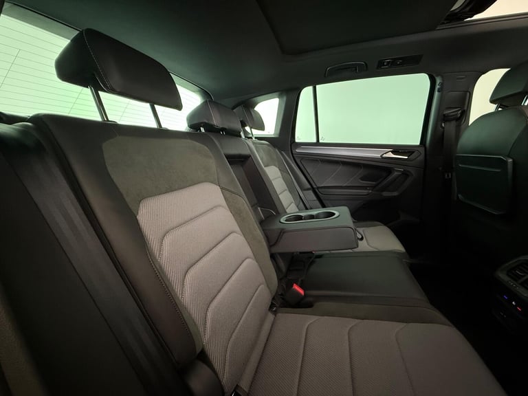 2020 Volkswagen Tiguan 2.0 TSi 230 4Motion SEL 5dr DSG ESTATE PETROL Automatic