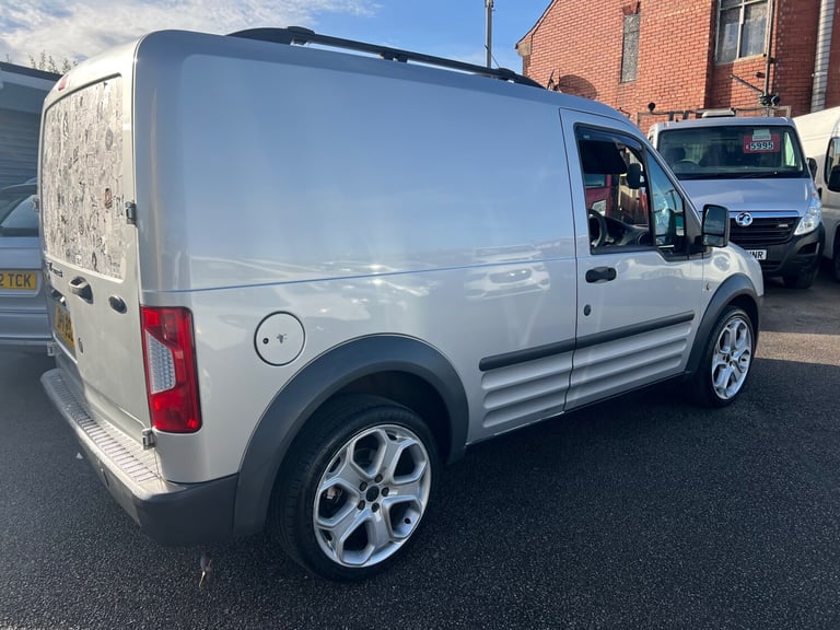 2011 Ford Connect Tdci 1 years mot Ready for work silver alloys £1990 