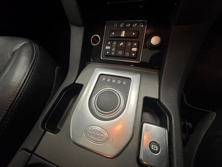 2014 L LAND ROVER DISCOVERY 4 3.0 SD V6 HSE LUXURY SUV 5DR DIESEL AUTO 4WD EURO 