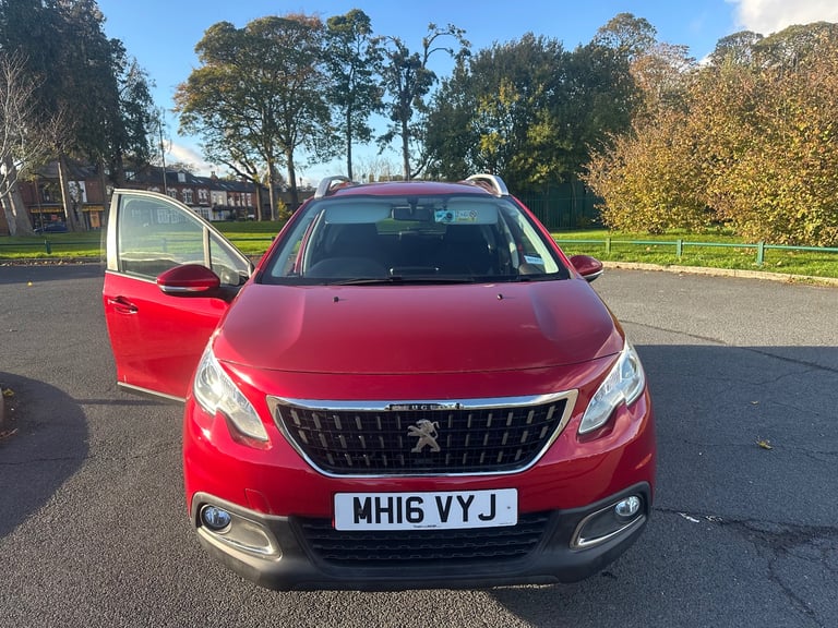 Peugeot, 2008, Hatchback, 2016, Manual, 1199 (cc), 5 doors