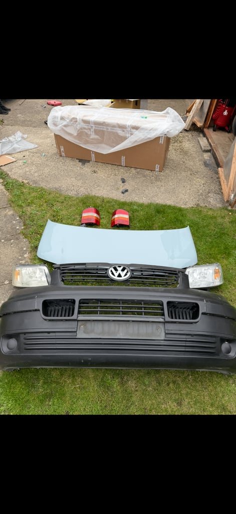VW transporter front end £150 ono