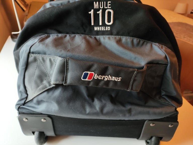 Berghaus 110 Litre Mule Wheeled Holdall bag