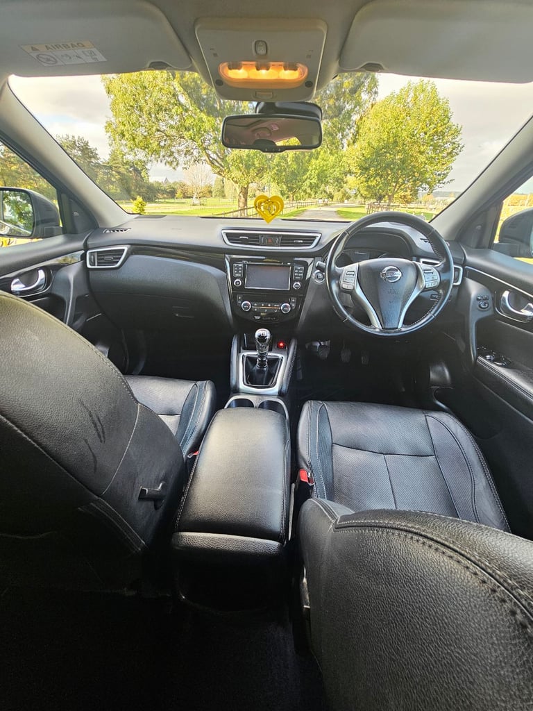 Nissan, QASHQAI, Hatchback, 2017, Manual, 1197 (cc), 5 doors
