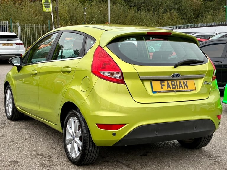2009 Ford Fiesta 1.4 Zetec Hatchback **Automatic - 38,000 Miles - 1 Owner**