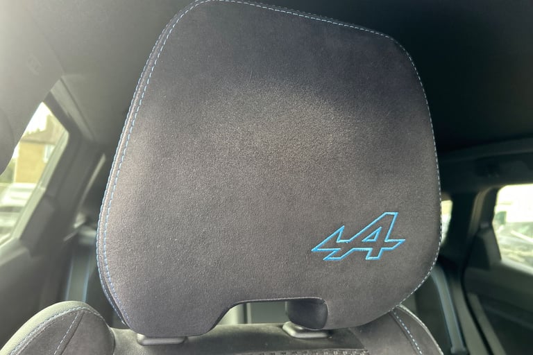 2023 Renault Austral E-Tech FHEV Iconic Esprit Alpine 5dr Auto 4C Estate Hybrid Automatic