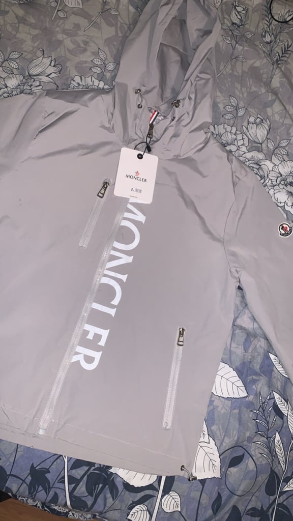 image for Mens Moncler windbreaker (brand new)