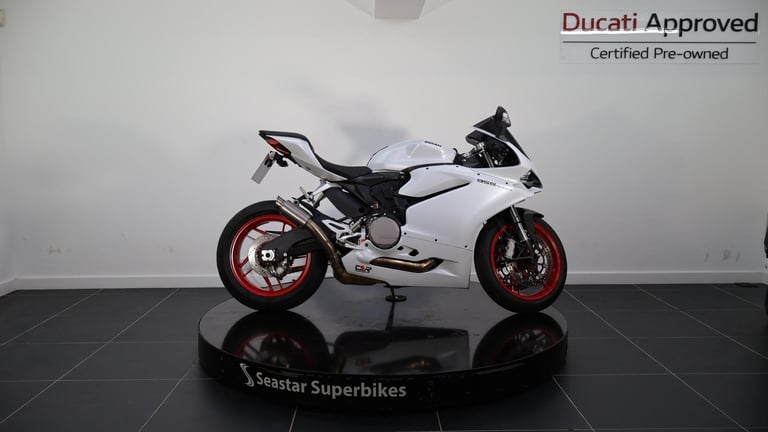 DUCATI 959 PANIGALE - 2017 - 6850 MILES