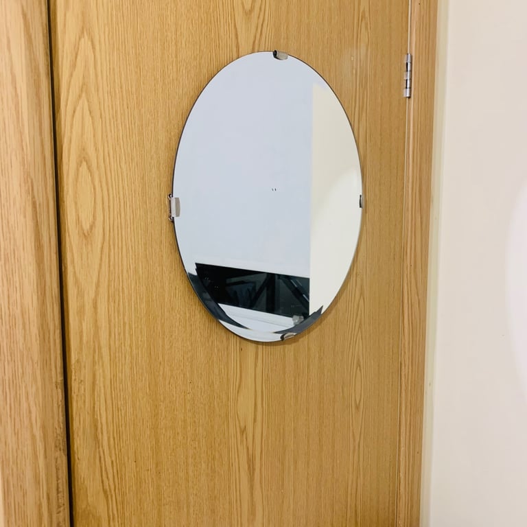image for Round mirror 