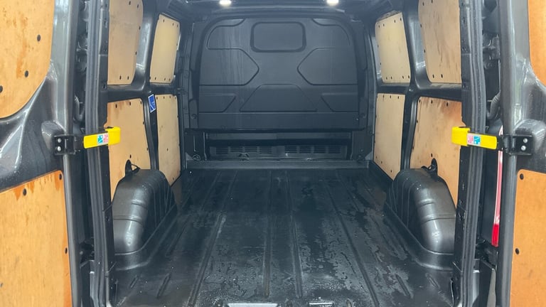 2018 Ford Transit Custom 2.0 300 EcoBlue Limited Panel Van 5dr Diesel Manual L1