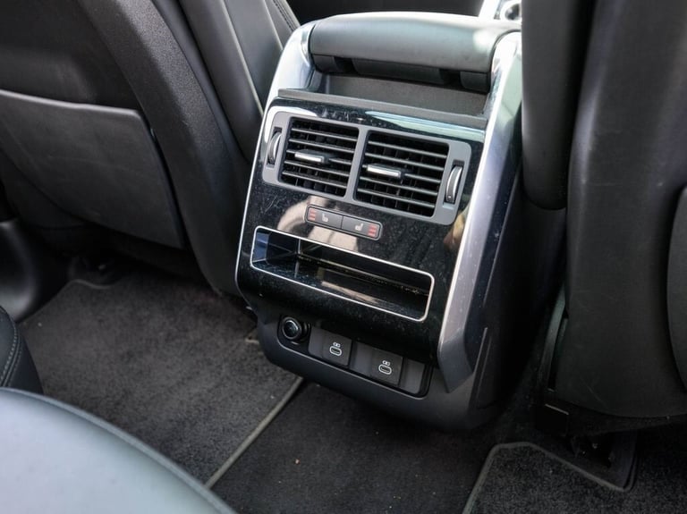 2021 Land Rover Range Rover Sport 3.0 D300 MHEV HSE Dynamic Black SUV 5dr Diesel Auto 4WD Euro 6 ...