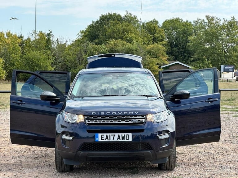 2017 Land Rover Discovery Sport 2.0 TD4 Pure Edition 4WD Euro 6 (s/s) 5dr (5 Seat) ESTATE Diesel ...