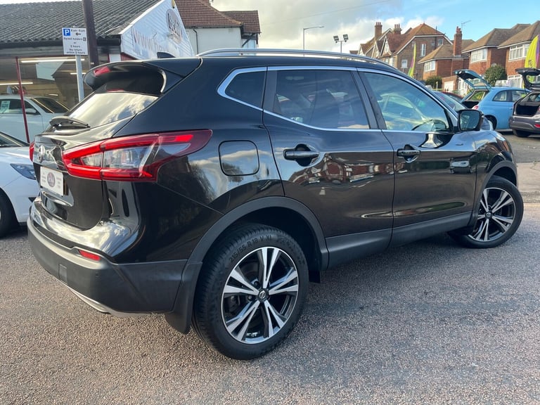 2018 Nissan Qashqai 1.3 DiG-T 160 N-Connecta 5dr DCT HATCHBACK PETROL Automatic