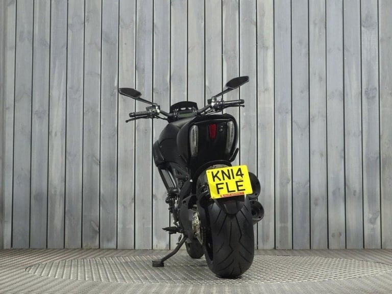 2014 14 DUCATI DIAVEL