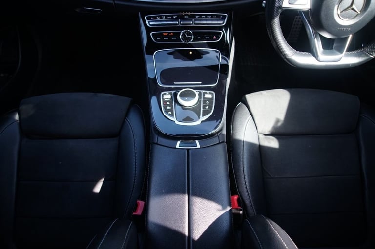 2017 Mercedes-Benz E Class 2.0 E220d AMG Line Estate 5dr Diesel G-Tronic+ Euro 6 (s/s) (194 ps) E...