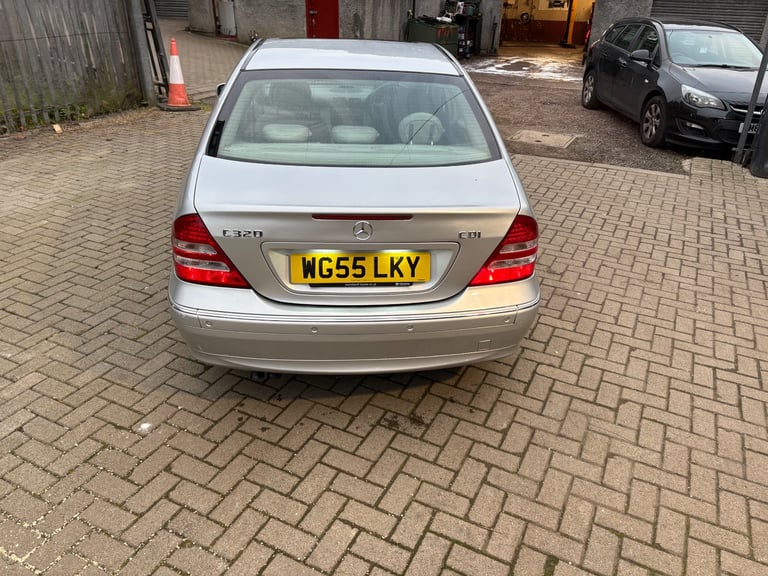 Mercedes-Benz, C CLASS, Saloon, 2005, Semi-Auto, 2987 (cc), 4 doors