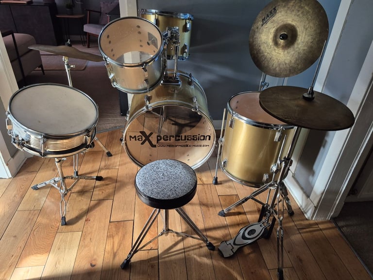 Max Percussion Drum Kit 