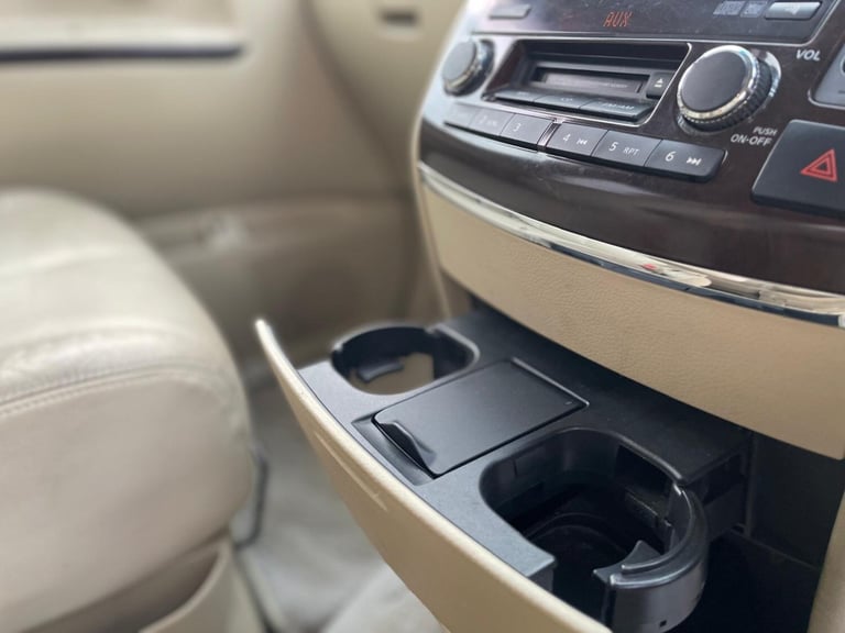 2006 NISSAN ELGRAND E51 AUTO
