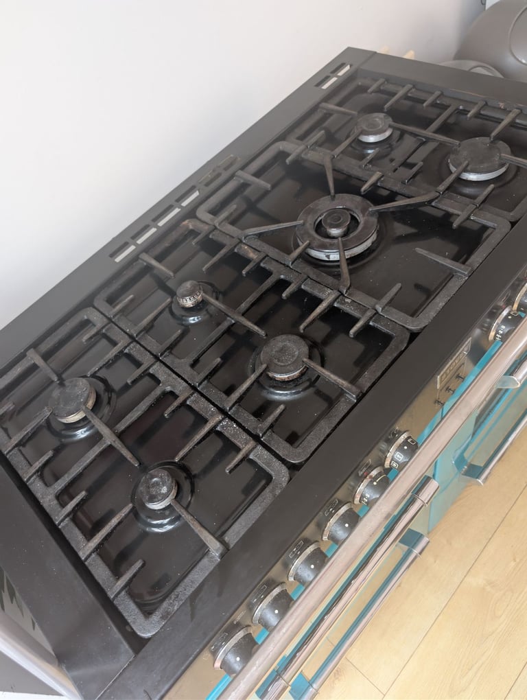 STOVES 1100 electric and GAS hob cooker 