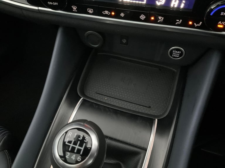 2022 Nissan Qashqai 1.3 DIG-T MHEV Tekna SUV 5dr Petrol Hybrid Manual Euro 6 (s/s) (140 ps) - K S...