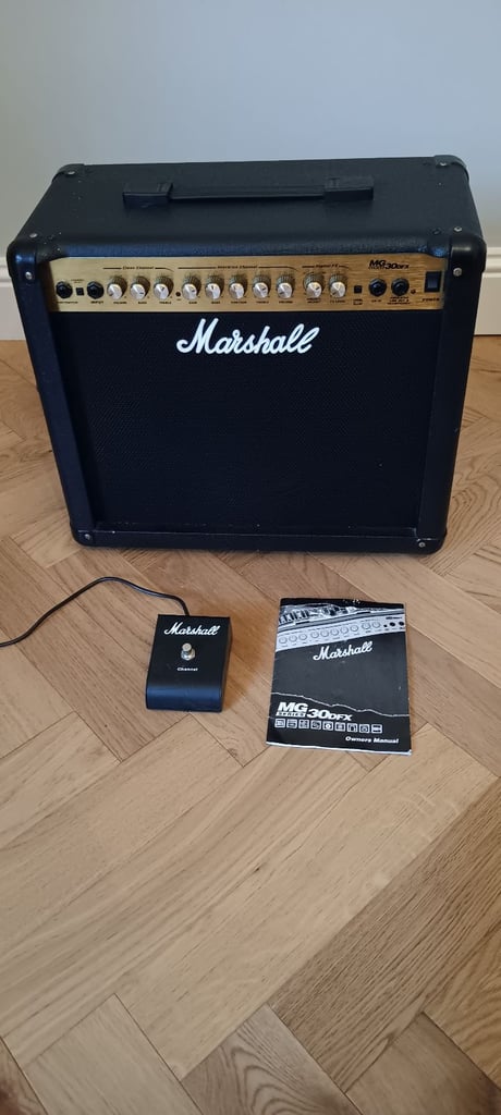 Electric guitar amplifier - Marshall MG Series 30DFX
