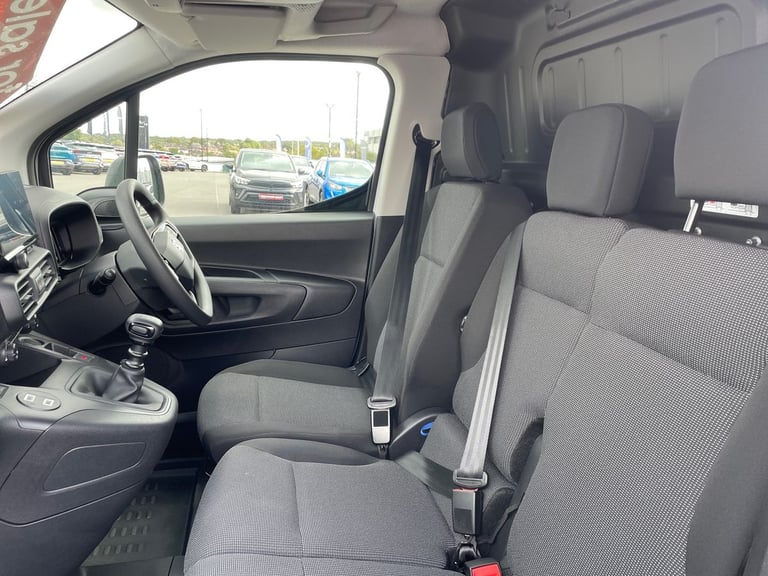  Vauxhall Combo 1.5 Turbo D 2300 Prime Panel Van 5dr Diesel Manual Swb Euro 6