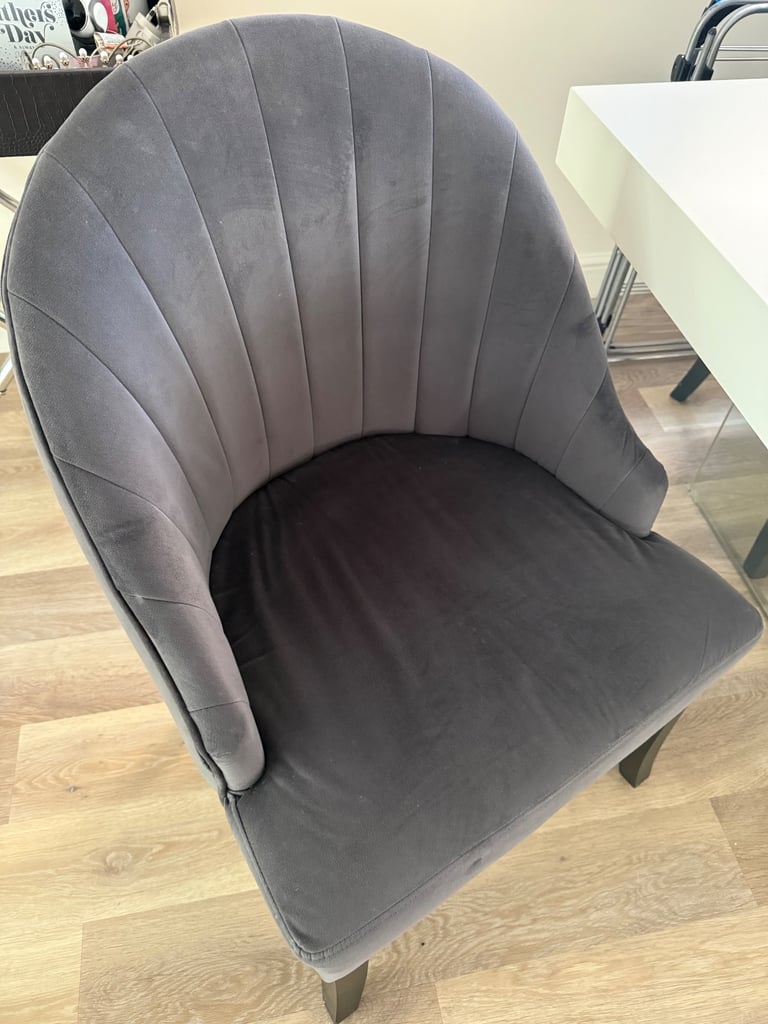 image for Dinning Chairs x 6