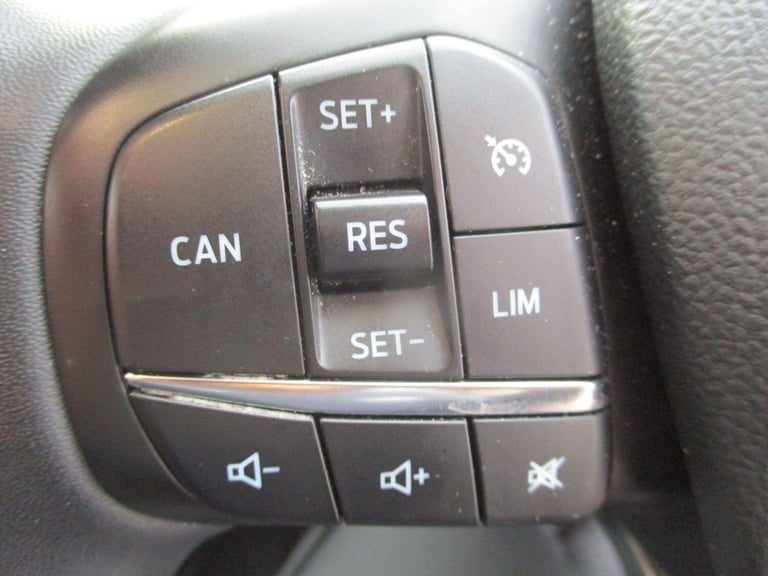 2022 Ford Focus 1.0T EcoBoost Titanium Style Euro 6 (s/s) 5dr HATCHBACK Petrol Manual