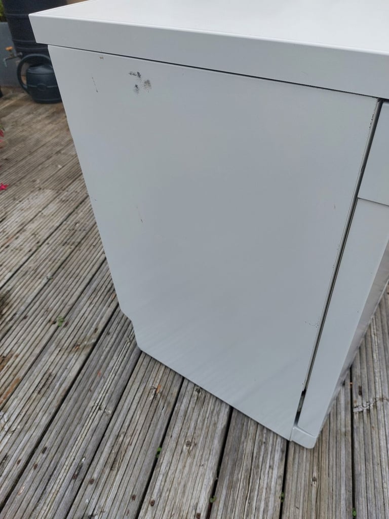 Miele dishwasher G4203 sc white full size