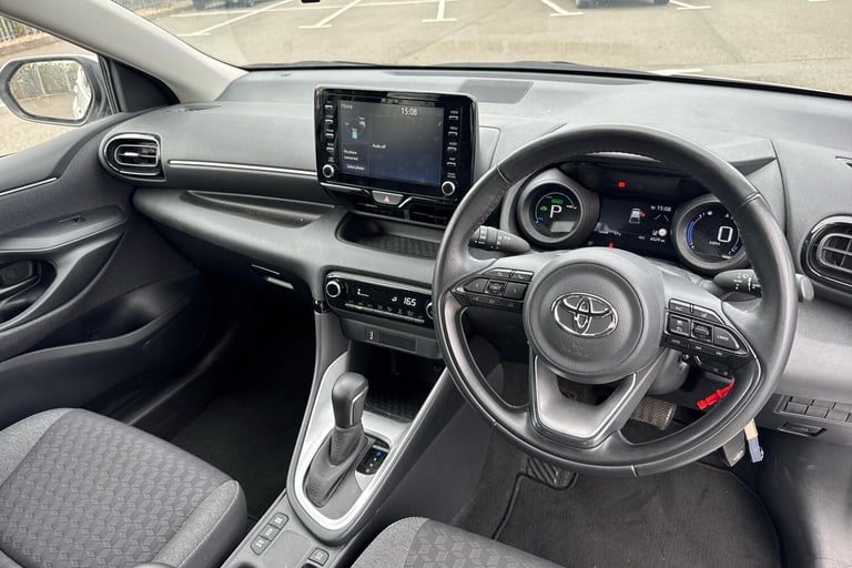2023 Toyota Yaris 1.5 Hybrid Design 5dr CVT HATCHBACK PETROL/ELECTRIC Automatic