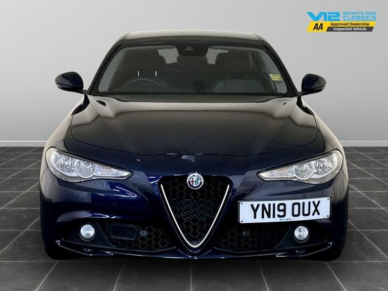 2019 Alfa Romeo Giulia 2.2 TD Tecnica Auto Euro 6 (s/s) 4dr Automatic Saloon Diesel Automatic