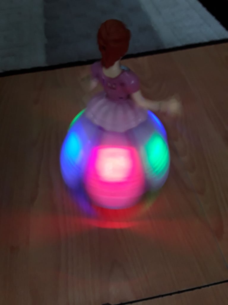 Dancing singing  princess with light dress interactive battery toy 