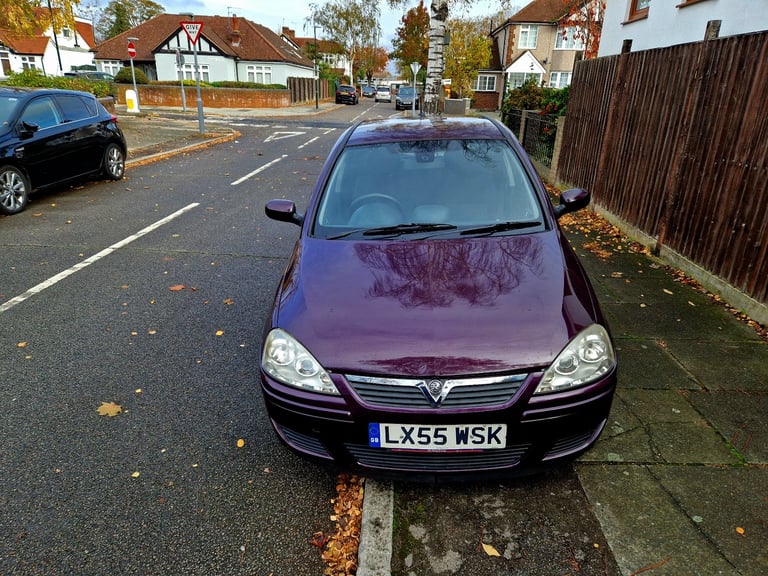 AUTO VAUXHALL CORSA 1.4 ULEZ FREE DRIVES GREAT 