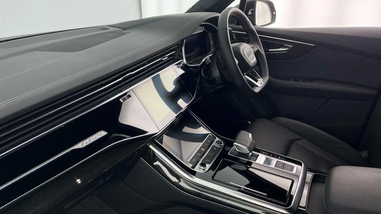 2025 Audi Q7 55 TFSI Quattro Black Edition 5dr Tiptronic ESTATE PETROL Automatic