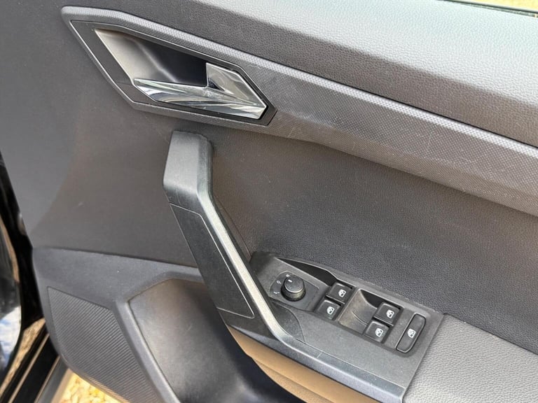 SEAT ARONA 1.0 TSI SE Technology Euro 6 (s/s) 5dr 2018