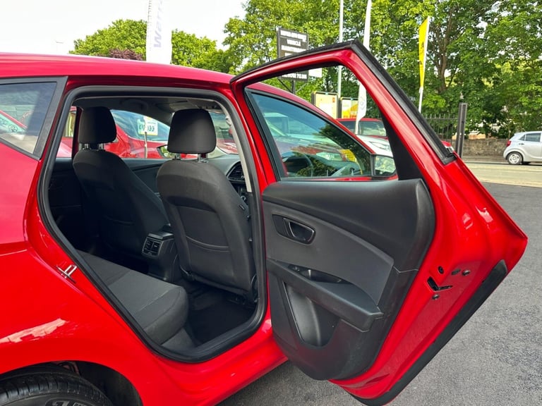 2014 SEAT Leon 1.6 TDI CR SE Euro 5 (s/s) 5dr HATCHBACK Diesel Manual