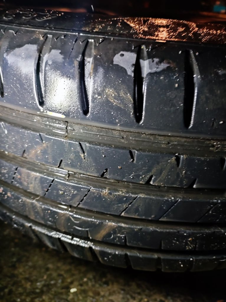 2 alloys and tyres 225/55/17 vivaro trafic primastar bmw vauxhall van car