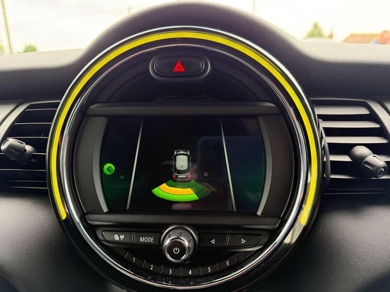 MINI HATCH 1.5 Cooper Sport Euro 6 (s/s) 5dr 2019