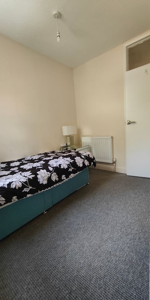 Room in Ipswich to rent