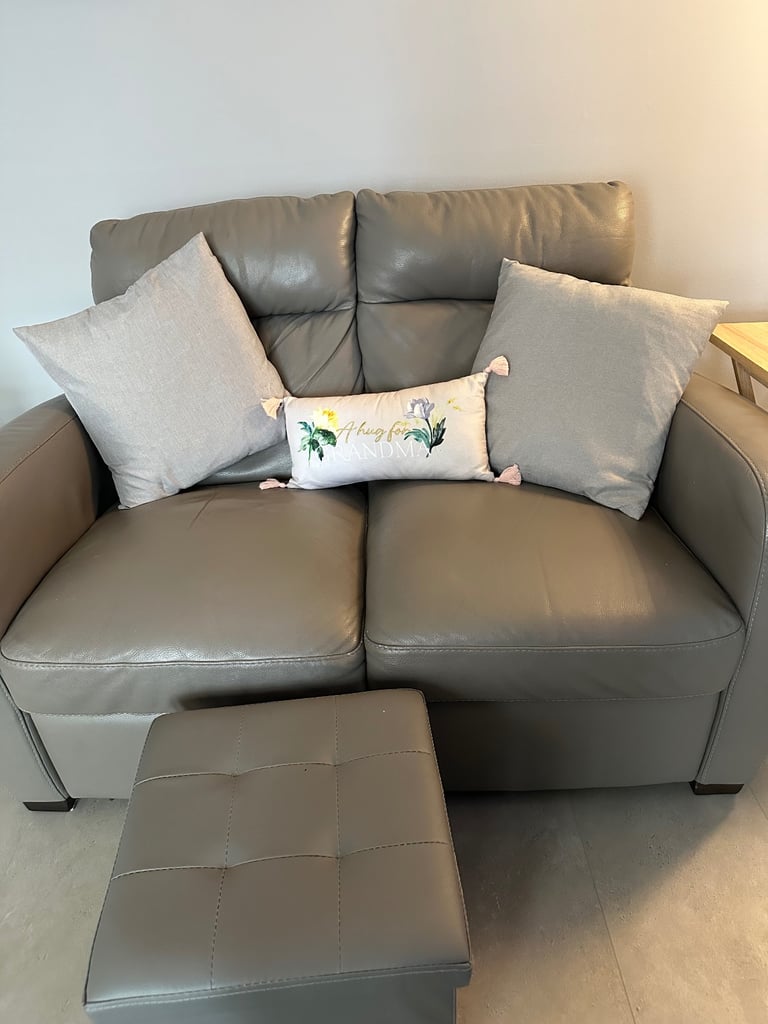 image for Italian leather sofas 