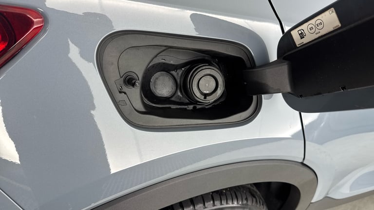 2020 Volvo XC40 T3 R-Design SUV Petrol Manual