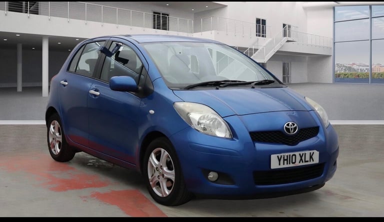image for 2010 Toyota Yaris 1.33 VVT-i TR 5dr [6] HATCHBACK Petrol Manual