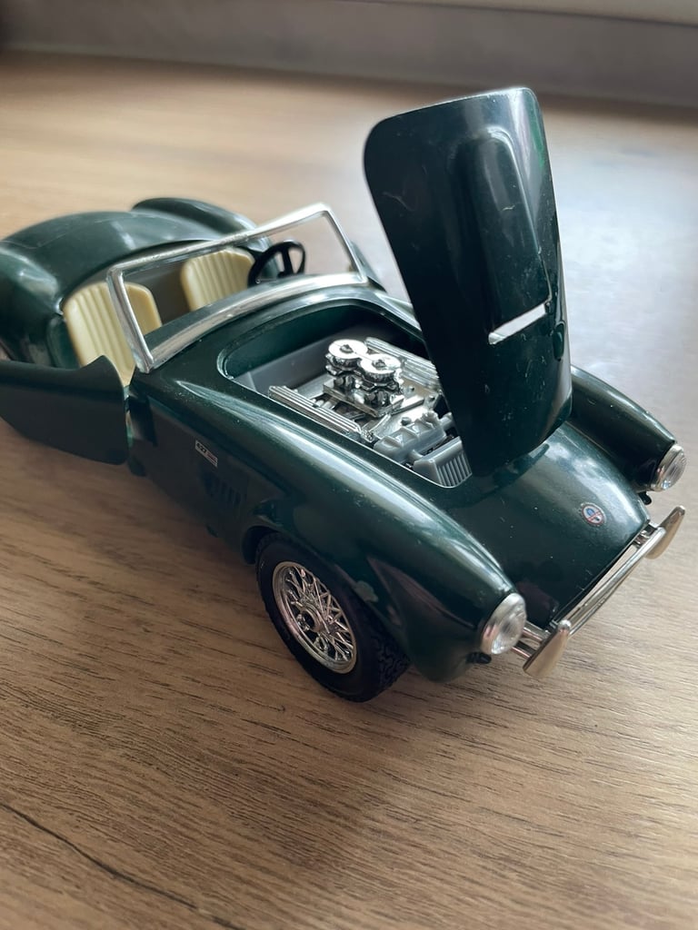 Model car 1/43 jaguar 