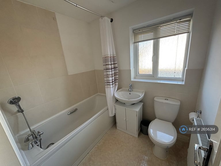 3 bedroom house in Primrose Way, Minster On Sea, Sheerness, ME12 (3 bed) (#2656314)