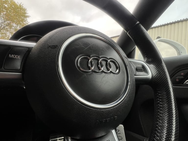AUDI TT 2.0 TDI Black Edition 2013