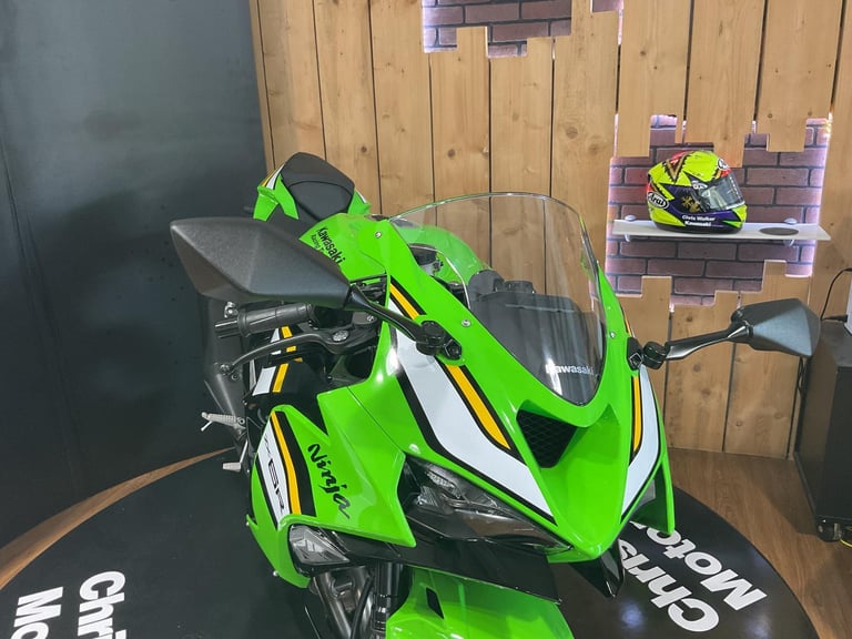Kawasaki Ninja ZX6R ZX-6R 2025 SAVE £1000 LAST ONE with 0% HP Finance & 3.9% PCP