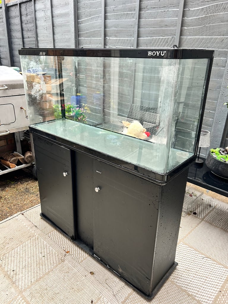 BOYU 120L Fish Tank Aquarium with Black Cabinet