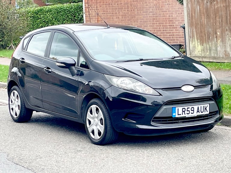 FORD FIESTA 1.2 STYLE 5 DOOR FULL YEARS MOT LOW MILEAGE SERVICE HISTORY RELIABLE RUNNER 