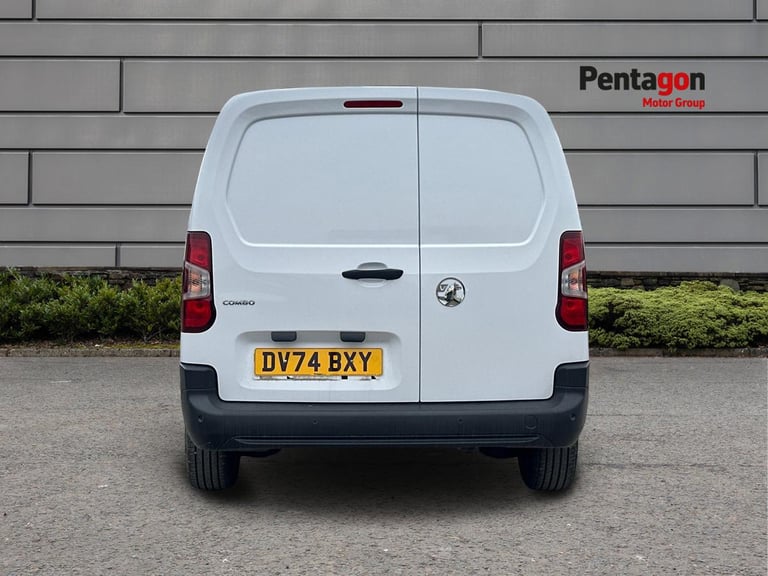  Vauxhall Combo 1.5 Turbo D 2300 Prime Xl Panel Van 6dr Diesel Manual Lwb Euro