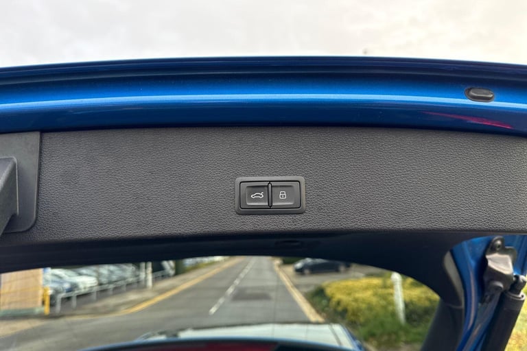 2019 Audi Q2 35 TFSI S Line 5dr ESTATE PETROL Manual